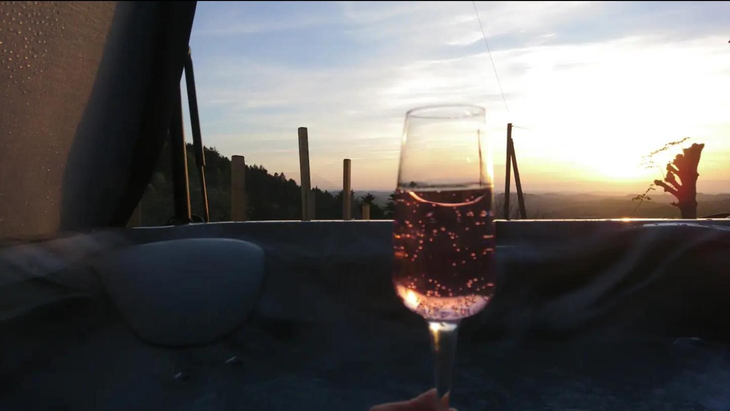 Privater Whirlpool & Sauna - Wellness Oase Rüeggisberg