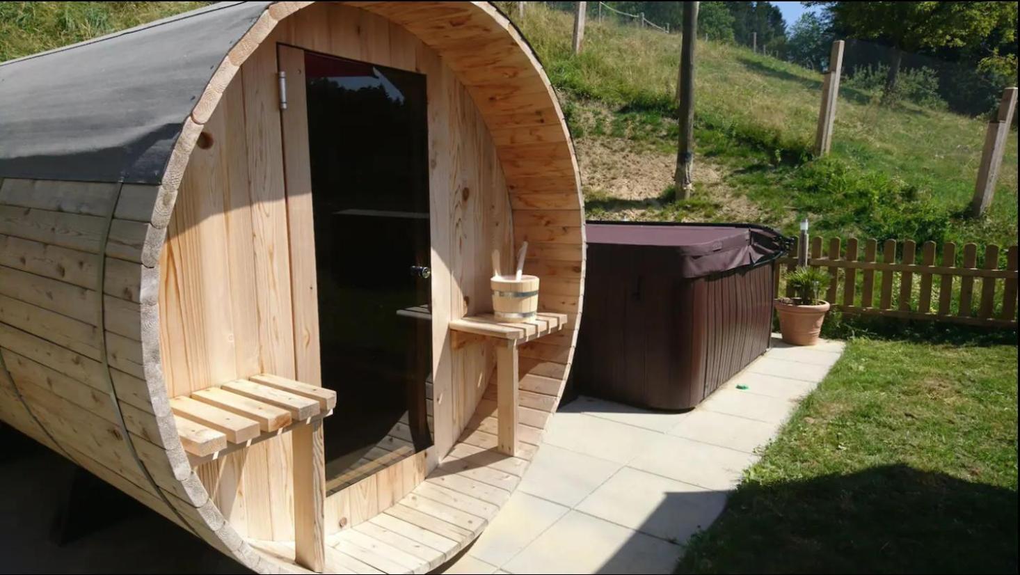 Apartment Privater Whirlpool & Sauna - Wellness Oase Rueggisberg