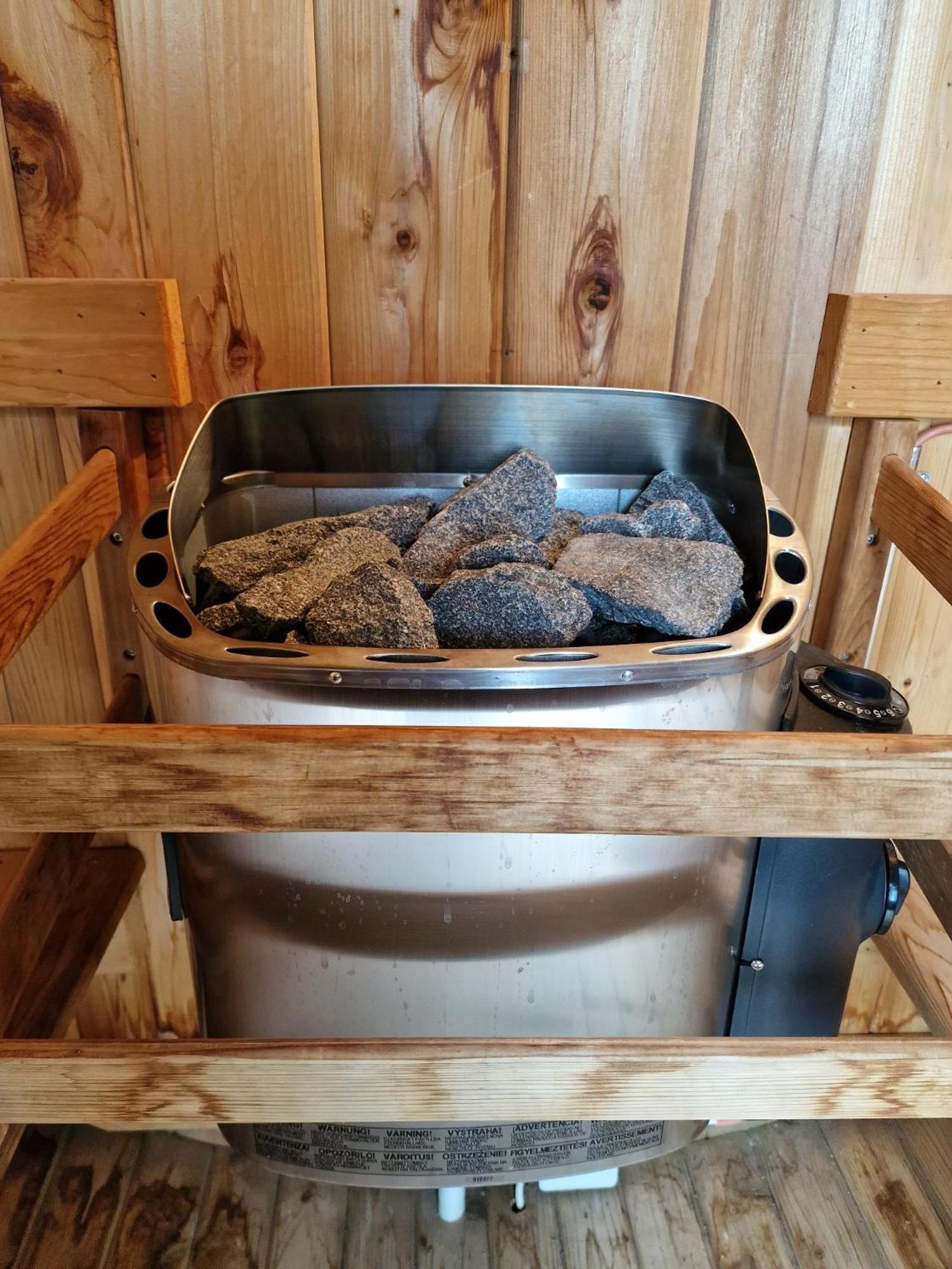 Privater Whirlpool & Sauna - Wellness Oase